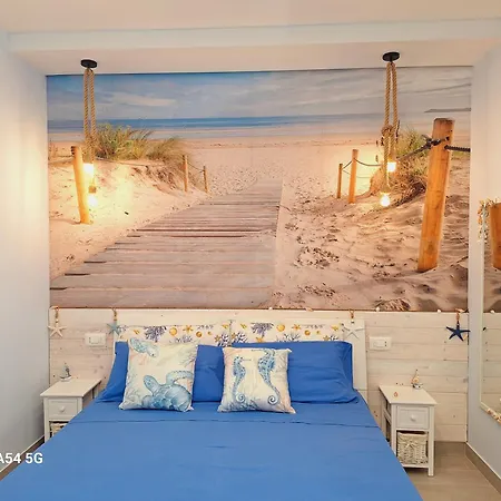 Flowers Apartment Tropea