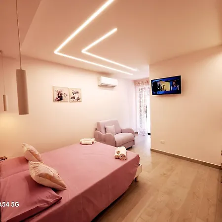 Flowers Apartment Tropea